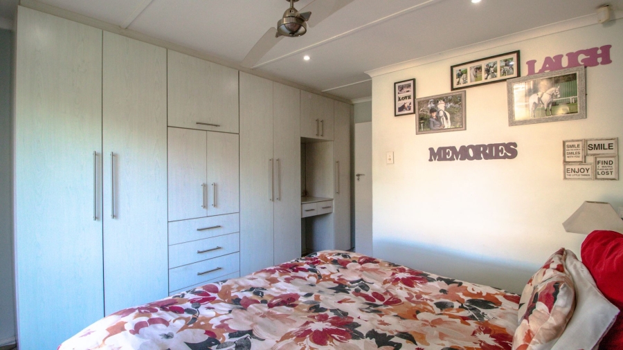 4 Bedroom Property for Sale in Gonubie Eastern Cape